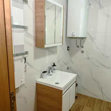 Knez 2 아파트 즐라티보