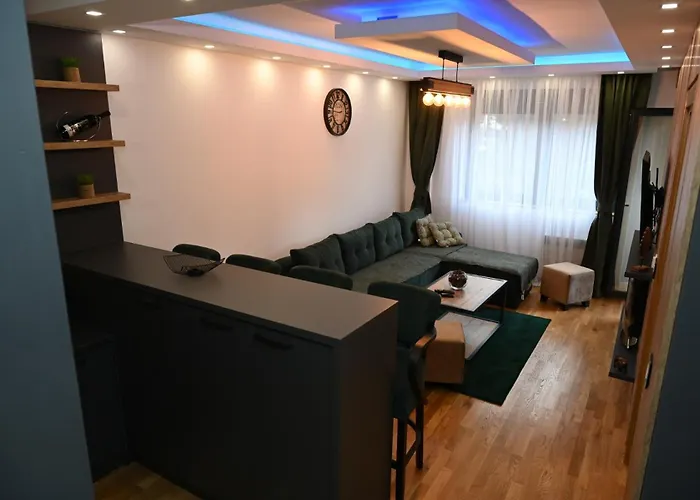 Knez 2 * 兹拉蒂博尔